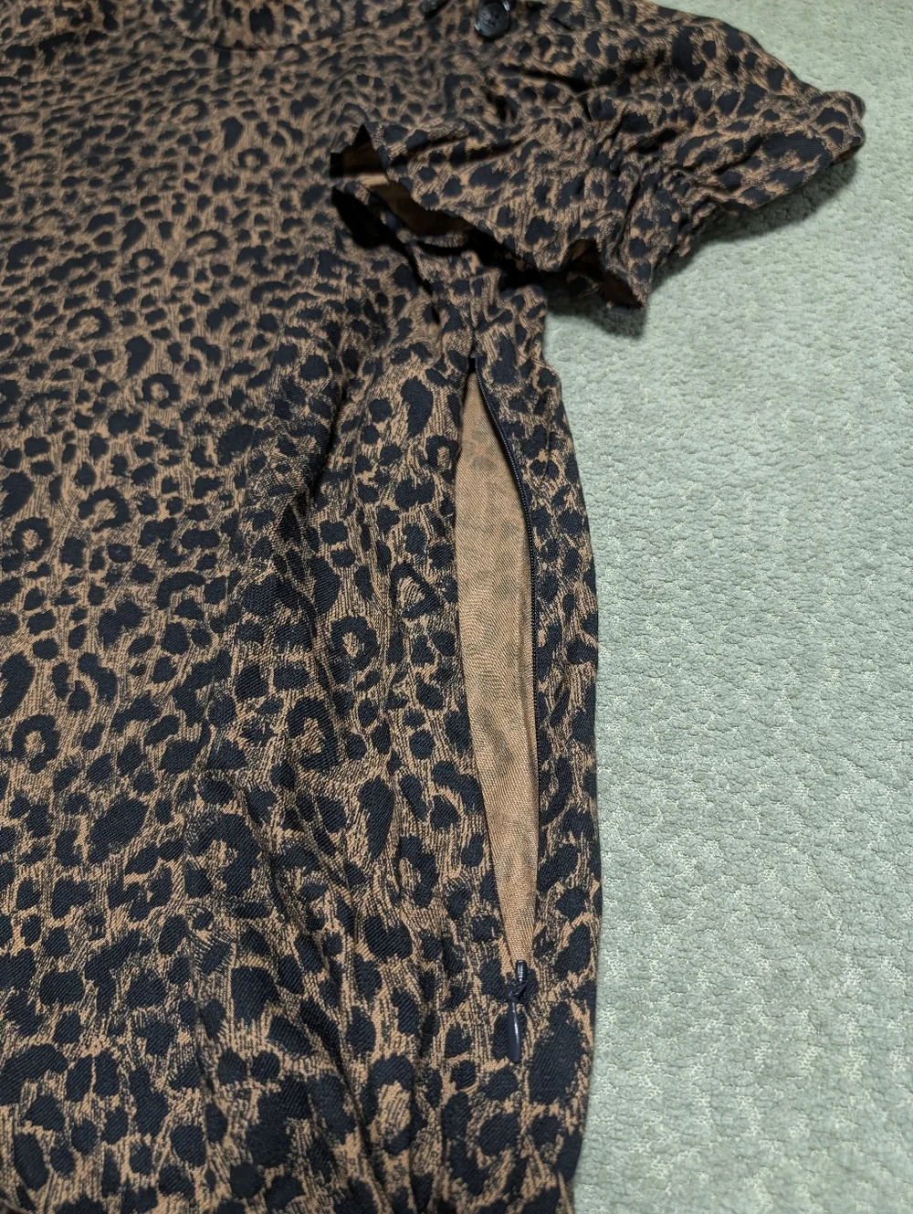 & Other Stories Leopard Print Mini Dress Size 4 Puff Sleeve High Neck - Picture 10 of 14